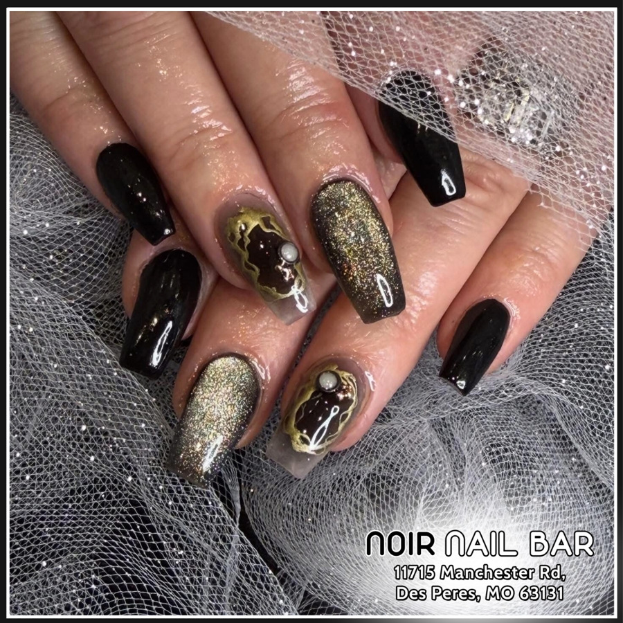Noir Nail Bar